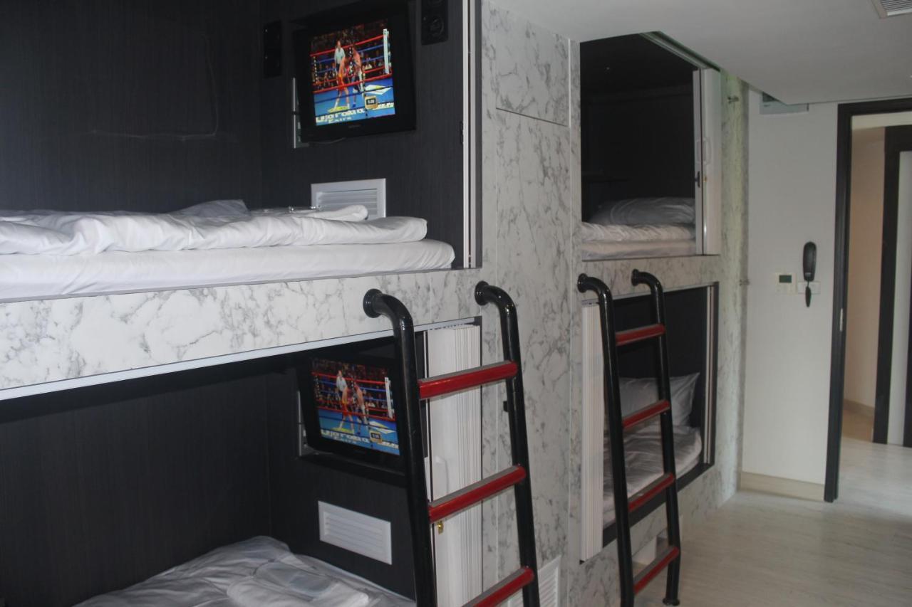 H-District Boutique Hotel Bangkok Extérieur photo